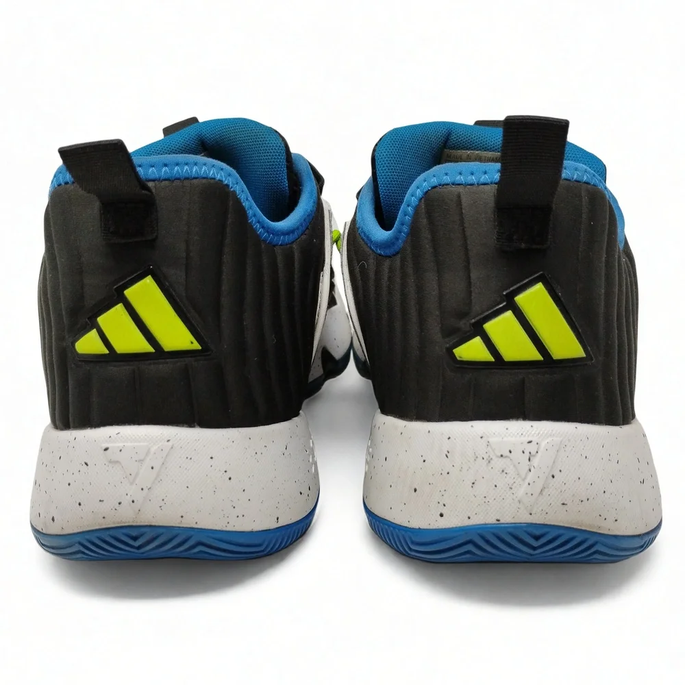 Streetwear Minimalist Adidas Trae Unlimited Mens Basketball Shoes Size 10.5